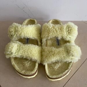 New Birkenstock Arizona Teddy Shearling Sandal Yellow Big Buckle 40 260 L9 M7